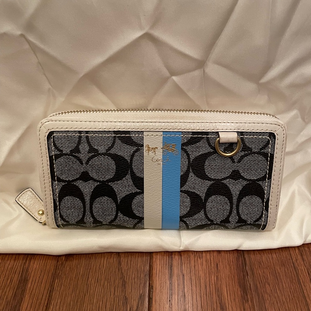 Coach full-size accordion wallet